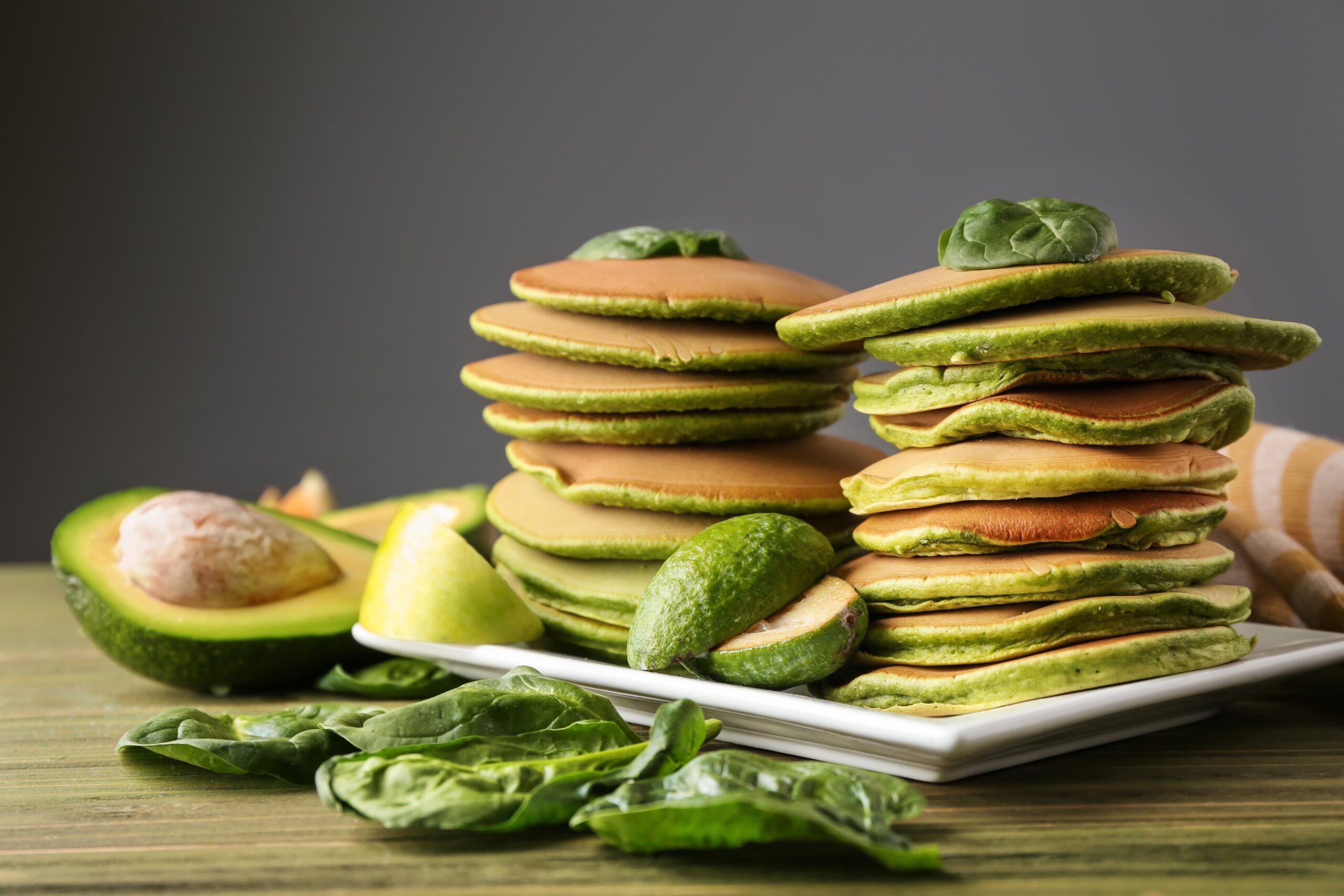 En este momento estás viendo TORTITAS DE AVENA Y AGUACATE